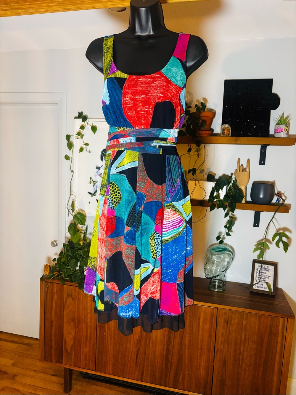 Dolcezza Simply Art Sleeveless Abstract Midi Dress - Size M